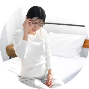 偏頭痛にかかっている女性